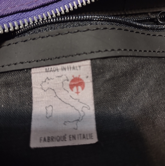 Living yoga bag with battery in pom-pom - Picture 9 of 9